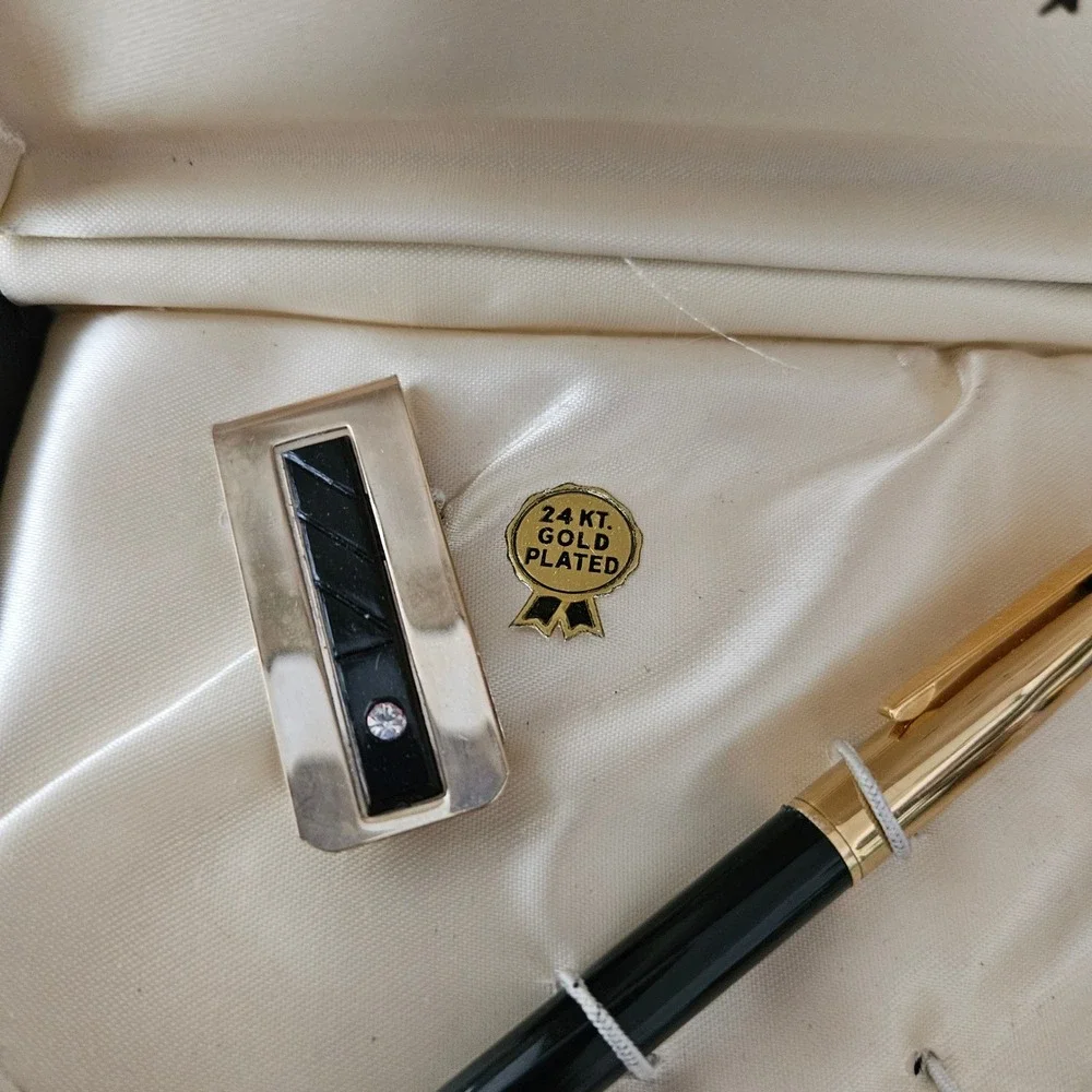 Vintage Waterman's 24KT Gold Plated Cufflinks Tie Bar Pencil Money Clip Set Box